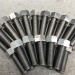 254smo uns s31254 en1.4547 bolte og møtrikker 1-1 / 2 ”-8unx180mm gevindstang